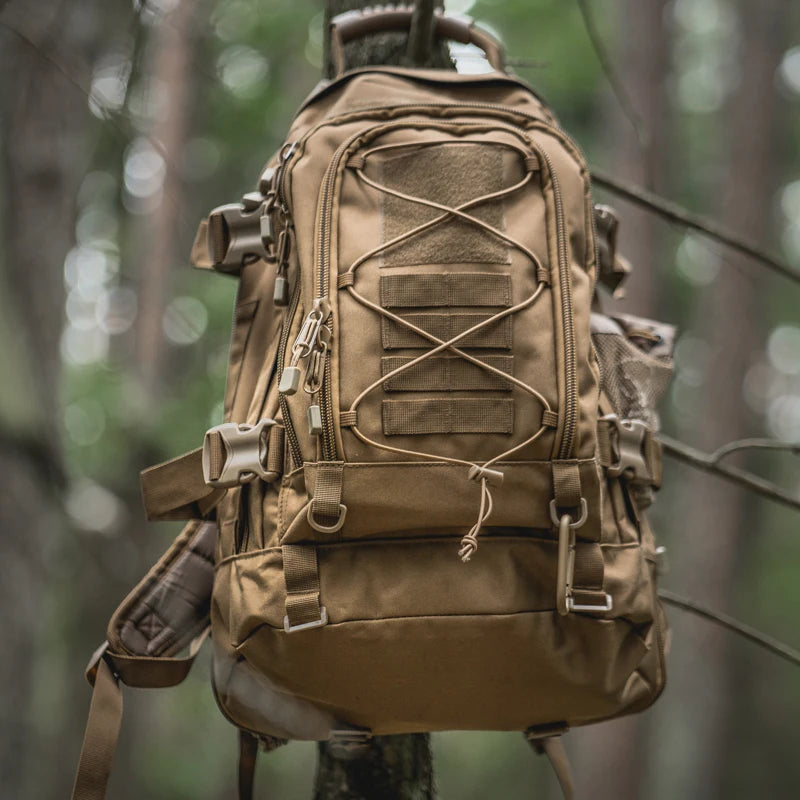 LQARMY Outdoor Tactical Backpack For Hiking Travel And Camping