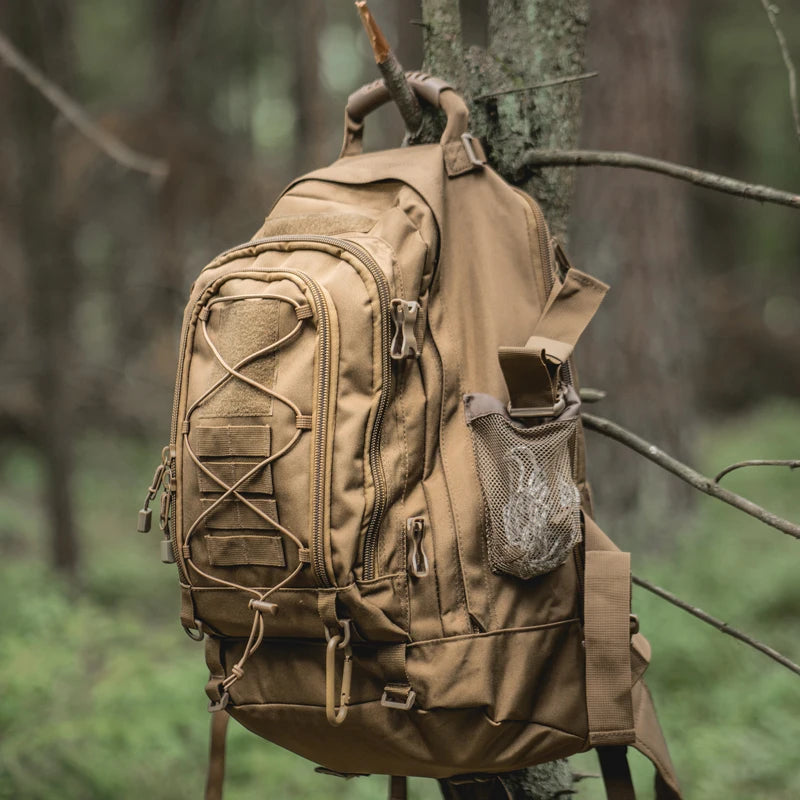 LQARMY Outdoor Tactical Backpack For Hiking Travel And Camping